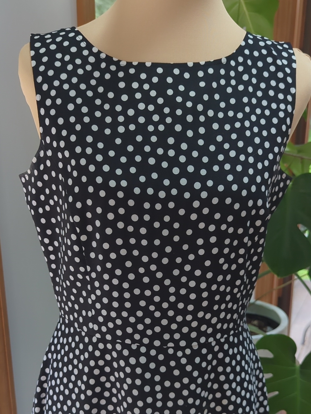 Talbots Black White Polka Dot Fit & Flare Midi Dress Sleeveless Size 8P